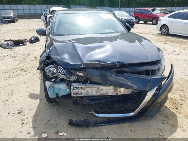 Продажа на аукционе авто 2022 Nissan Altima Sv Fwd, vin: 1N4BL4DV5NN385679, номер лота: 45042159