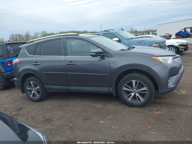 2016 Toyota Rav4 Xle მანქანა იყიდება აუქციონზე, vin: 2T3RFREV4GW506760, აუქციონის ნომერი: 45042176