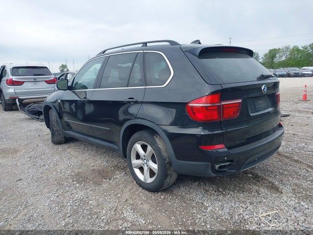 45042196 :رقم المزاد ، 5UXZV8C52BL418929 vin ، 2011 Bmw X5 Xdrive50i مزاد بيع