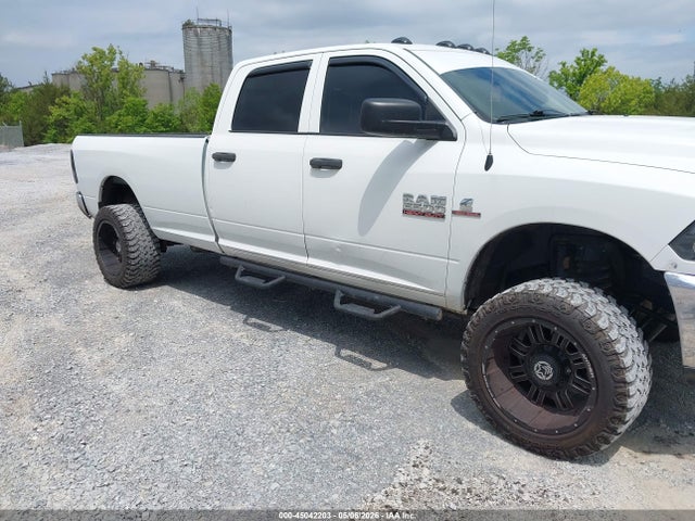 Aukcja sprzedaży 2017 Ram 2500 Tradesman  4x4 8' Box, vin: 3C6UR5HL8HG554422, numer aukcji: 45042203