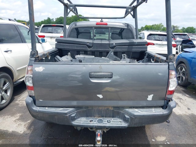 Продажа на аукционе авто 2015 Toyota Tacoma Base V6, vin: 5TFLU4EN1FX123240, номер лота: 45042208