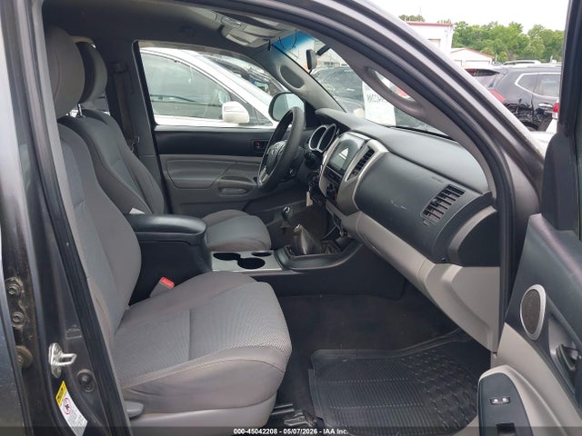Продажа на аукционе авто 2015 Toyota Tacoma Base V6, vin: 5TFLU4EN1FX123240, номер лота: 45042208