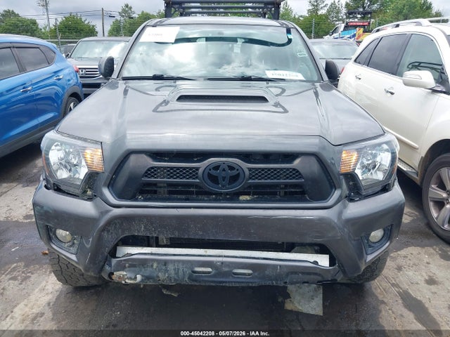 Продажа на аукционе авто 2015 Toyota Tacoma Base V6, vin: 5TFLU4EN1FX123240, номер лота: 45042208