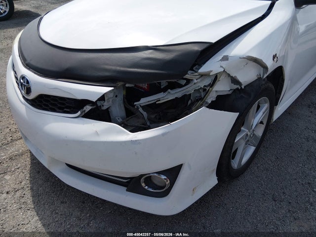 2014 Toyota Camry Se მანქანა იყიდება აუქციონზე, vin: 4T1BF1FK4EU381286, აუქციონის ნომერი: 45042257