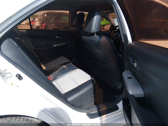 2014 Toyota Camry Se მანქანა იყიდება აუქციონზე, vin: 4T1BF1FK4EU381286, აუქციონის ნომერი: 45042257