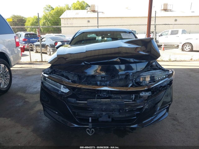 Продажа на аукционе авто 2018 Honda Accord Sport, vin: 1HGCV1F36JA087728, номер лота: 45042273