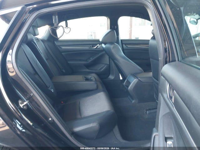 Продажа на аукционе авто 2018 Honda Accord Sport, vin: 1HGCV1F36JA087728, номер лота: 45042273