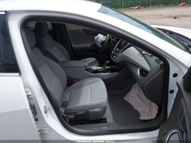 1G1ZC5ST0LF134228 Chevrolet Malibu Fwd 1fl