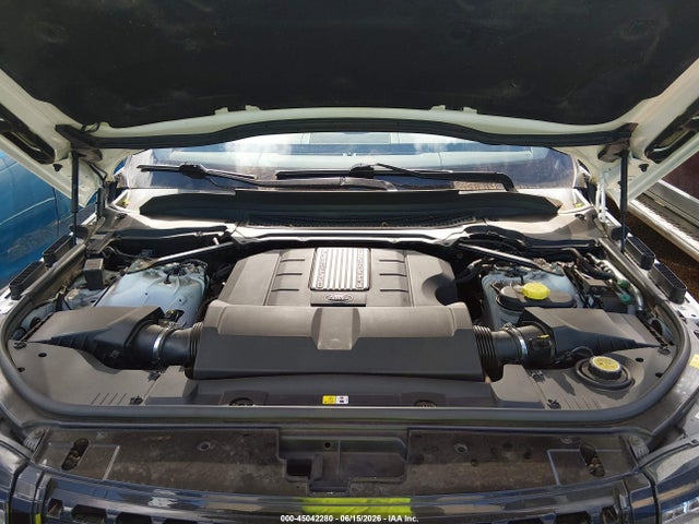 2015 Land Rover Range Rover 5.0l V8 Supercharged მანქანა იყიდება აუქციონზე, vin: SALGS3TF0FA226514, აუქციონის ნომერი: 45042280