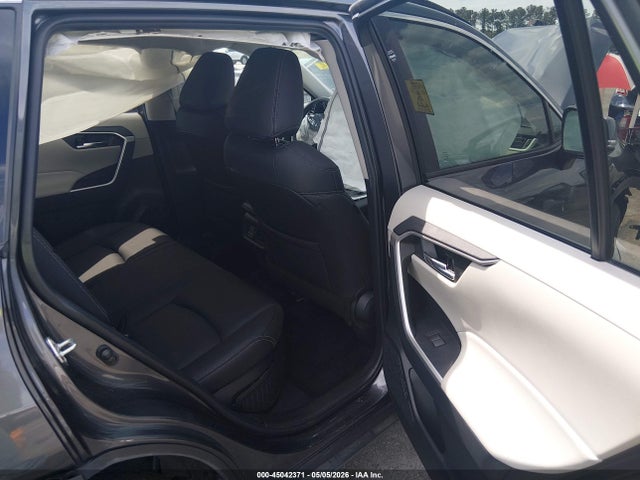 45042371 :رقم المزاد ، 4T3RWRFV7NU080882 vin ، 2022 Toyota Rav4 Hybrid Xle مزاد بيع