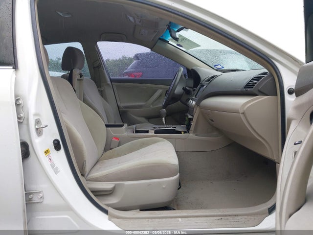 2010 Toyota Camry Le მანქანა იყიდება აუქციონზე, vin: 4T4BF3EK9AR058624, აუქციონის ნომერი: 45042382