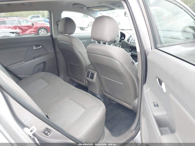 Продажа на аукционе авто 2016 Kia Sportage Lx, vin: KNDPB3AC7G7854469, номер лота: 45042383