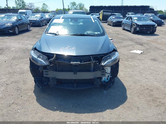 1G1ZD5ST7MF009192 Chevrolet Malibu Fwd Lt