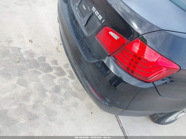 Продажа на аукционе авто 2014 Bmw 528i Xdrive, vin: WBA5A7C56ED615975, номер лота: 45042396