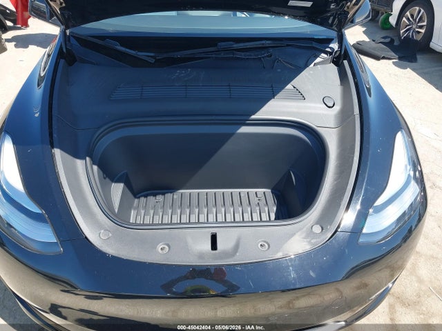 45042404 :رقم المزاد ، 7SAYGDEE1PA147708 vin ، 2023 Tesla Model Y Awd/long Range Dual Motor All-wheel Drive مزاد بيع
