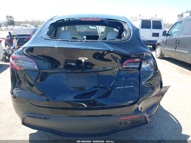 45042404 :رقم المزاد ، 7SAYGDEE1PA147708 vin ، 2023 Tesla Model Y Awd/long Range Dual Motor All-wheel Drive مزاد بيع