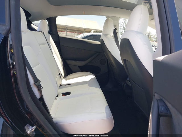 45042404 :رقم المزاد ، 7SAYGDEE1PA147708 vin ، 2023 Tesla Model Y Awd/long Range Dual Motor All-wheel Drive مزاد بيع