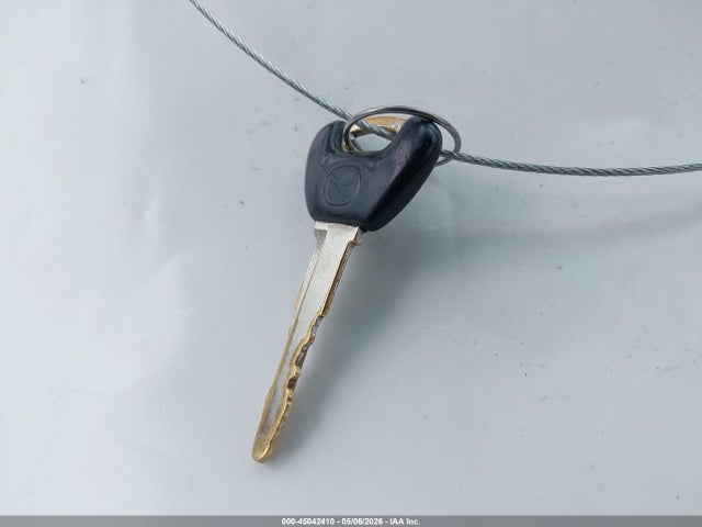 Aukcja sprzedaży 1998 Mazda 626 Dx/lx, vin: 1YVGF22C1W5727458, numer aukcji: 45042410
