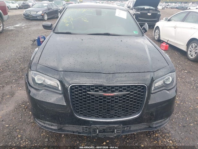 45042422 :رقم المزاد ، 2C3CCABG8MH532848 vin ، 2021 Chrysler 300 300s مزاد بيع