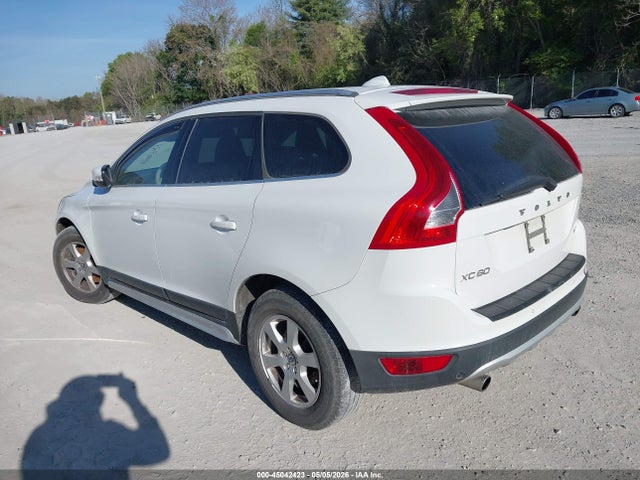2011 Volvo Xc60 3.2/3.2 R-design მანქანა იყიდება აუქციონზე, vin: YV4952DZ8B2152514, აუქციონის ნომერი: 45042423
