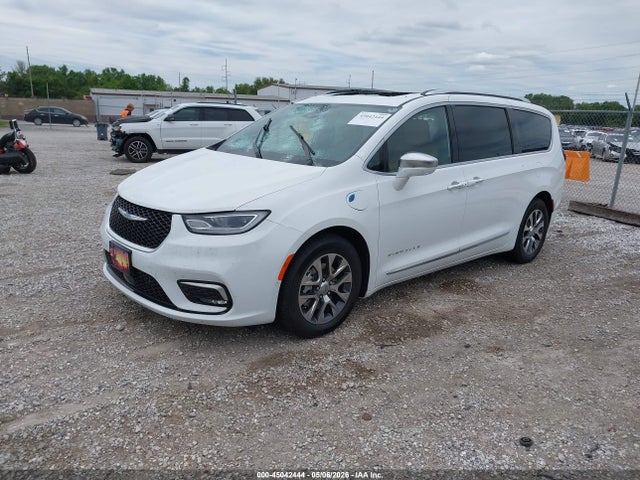 Chrysler Pacifica Hybrid Pinnacle 2021 2C4RC1N74MR536133 Image 2