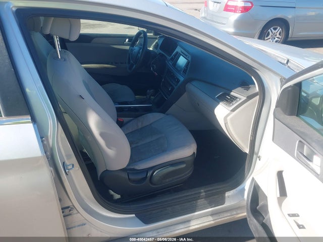 Продажа на аукционе авто 2016 Hyundai Sonata Se, vin: 5NPE24AF5GH329378, номер лота: 45042457