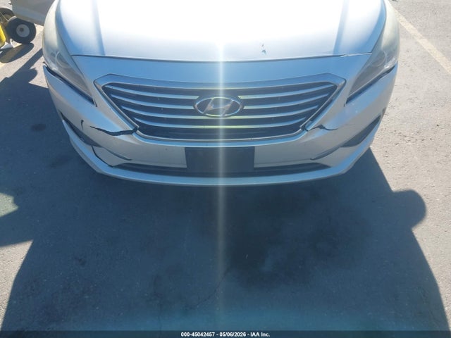 Продажа на аукционе авто 2016 Hyundai Sonata Se, vin: 5NPE24AF5GH329378, номер лота: 45042457