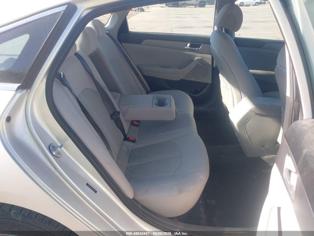 Продажа на аукционе авто 2016 Hyundai Sonata Se, vin: 5NPE24AF5GH329378, номер лота: 45042457