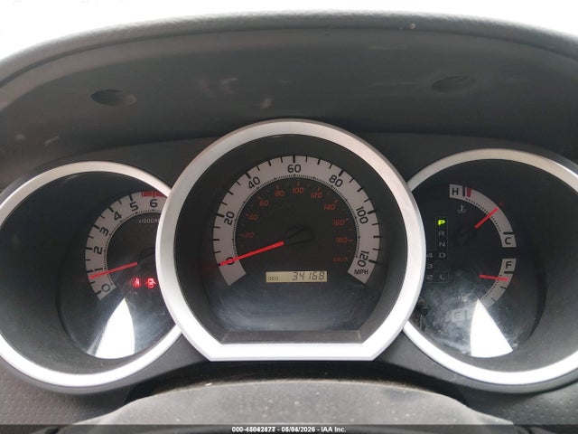 45042477 :رقم المزاد ، 5TFLU4EN6EX105881 vin ، 2014 Toyota Tacoma Base V6 مزاد بيع