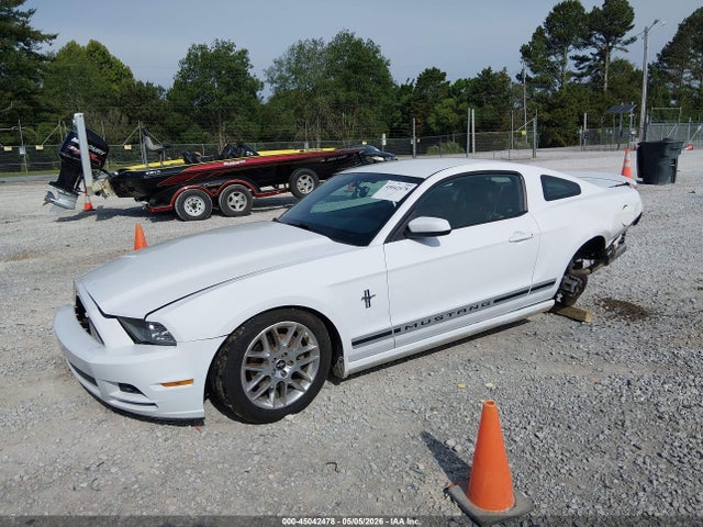 Продаж на аукціоні авто 2014 Ford Mustang V6 Premium, vin: 1ZVBP8AM4E5258842, номер лоту: 45042478