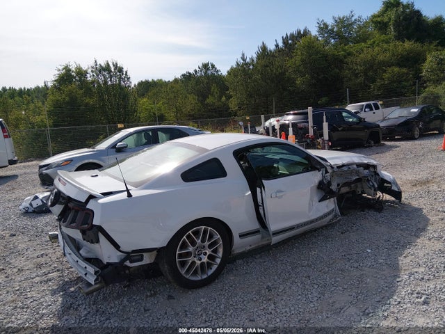Продаж на аукціоні авто 2014 Ford Mustang V6 Premium, vin: 1ZVBP8AM4E5258842, номер лоту: 45042478