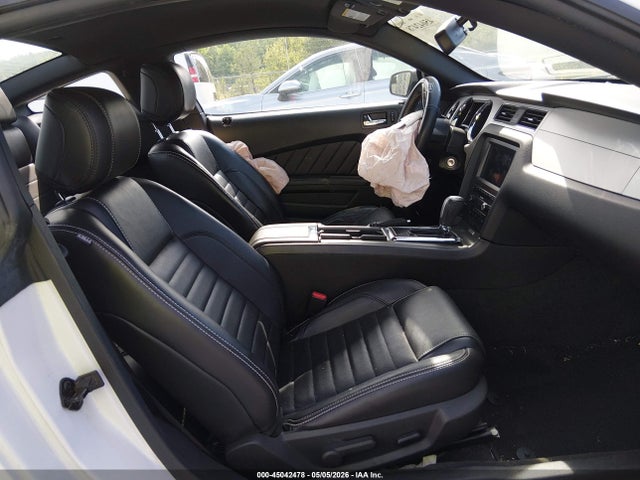 Продаж на аукціоні авто 2014 Ford Mustang V6 Premium, vin: 1ZVBP8AM4E5258842, номер лоту: 45042478