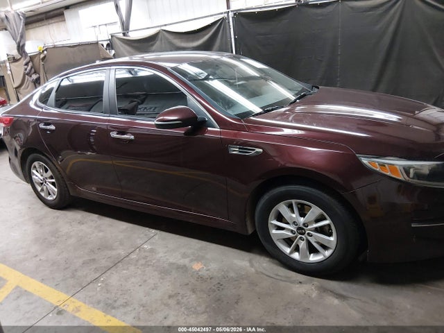 5XXGT4L39JG223463 KIA Optima Lx