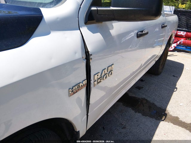 Aukcja sprzedaży 2015 Ram 1500 Tradesman, vin: 3C6RR7KT6FG635944, numer aukcji: 45042500