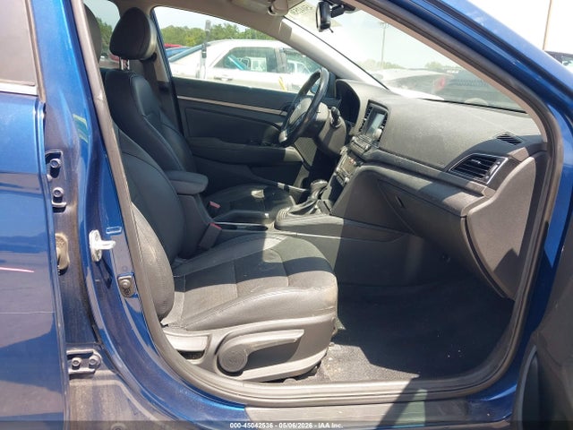 Продаж на аукціоні авто 2017 Hyundai Elantra Limited, vin: 5NPD84LF6HH058131, номер лоту: 45042536