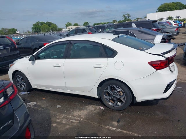 Aukcja sprzedaży 2019 Kia Forte Lxs, vin: 3KPF24AD5KE060931, numer aukcji: 45042565