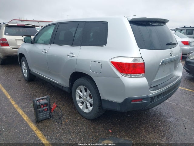 Продаж на аукціоні авто 2012 Toyota Highlander Base V6, vin: 5TDBK3EH5CS122051, номер лоту: 45042600