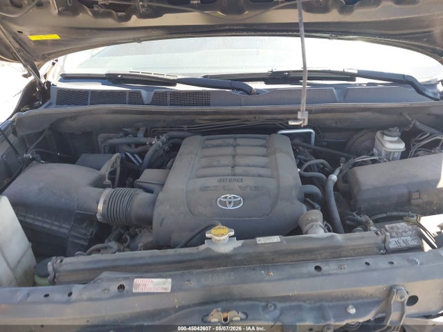 2015 Toyota Sequoia Platinum 5.7l V8 მანქანა იყიდება აუქციონზე, vin: 5TDDW5G15FS112360, აუქციონის ნომერი: 45042607