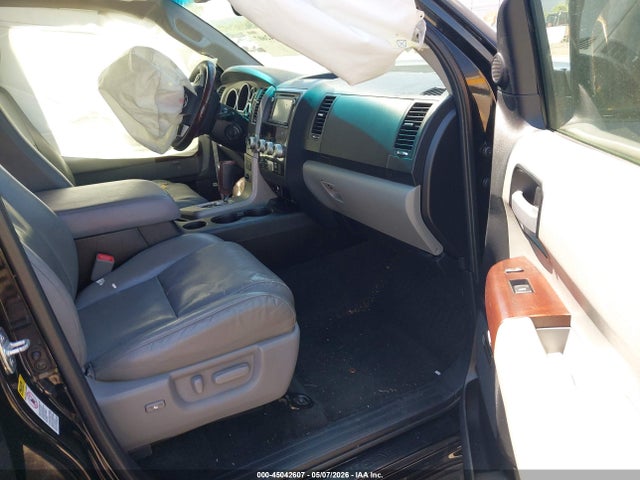 2015 Toyota Sequoia Platinum 5.7l V8 მანქანა იყიდება აუქციონზე, vin: 5TDDW5G15FS112360, აუქციონის ნომერი: 45042607