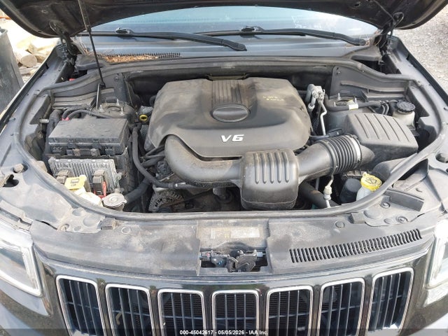2015 Jeep Grand Cherokee Limited მანქანა იყიდება აუქციონზე, vin: 1C4RJFBG3FC911657, აუქციონის ნომერი: 45042617