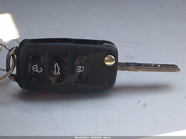 Продажа на аукционе авто 2012 Volkswagen Jetta 2.0l S, vin: 3VW2K7AJ5CM389042, номер лота: 45042619