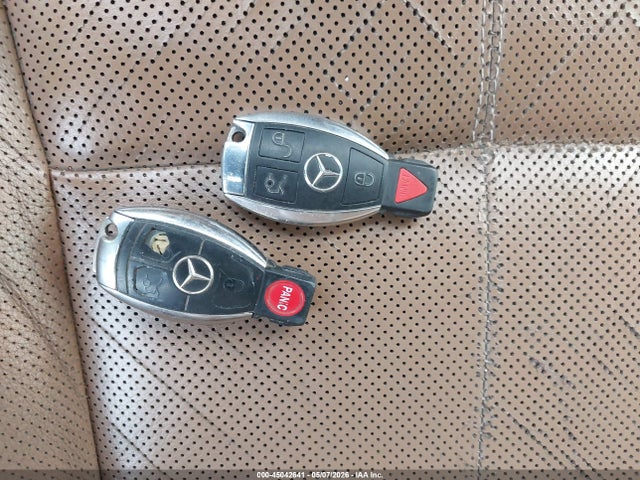 2009 Mercedes-benz S 550 მანქანა იყიდება აუქციონზე, vin: WDDNG71X09A281221, აუქციონის ნომერი: 45042641