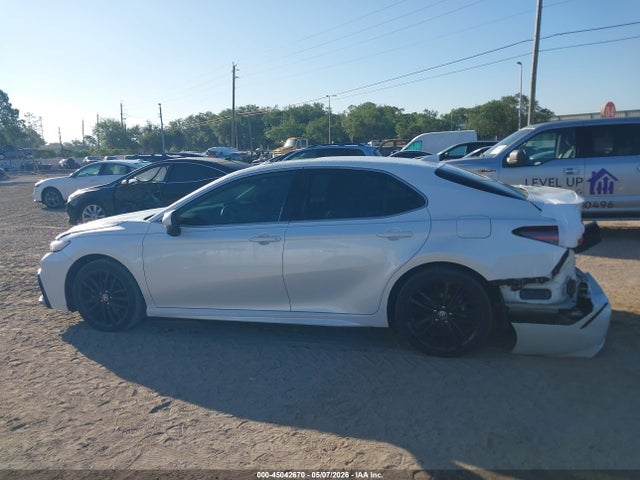 Aukcja sprzedaży 2022 Toyota Camry Xse Hybrid, vin: 4T1K31AK2NU590901, numer aukcji: 45042670