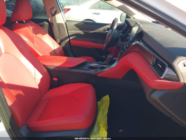 Aukcja sprzedaży 2022 Toyota Camry Xse Hybrid, vin: 4T1K31AK2NU590901, numer aukcji: 45042670