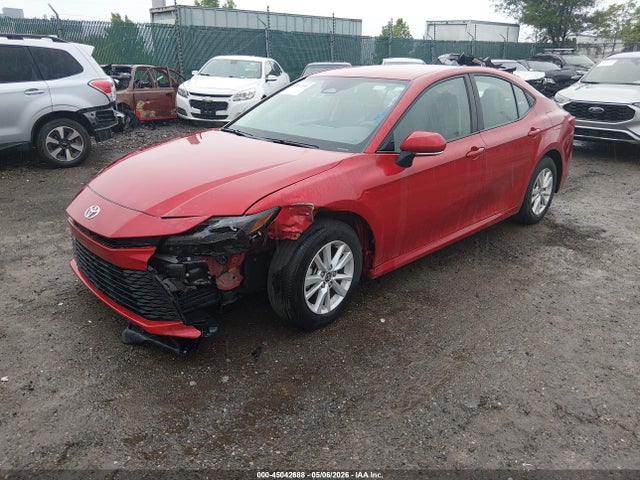 Toyota CAMRY LE 2025 4T1DAACK1SU044839 Image 2