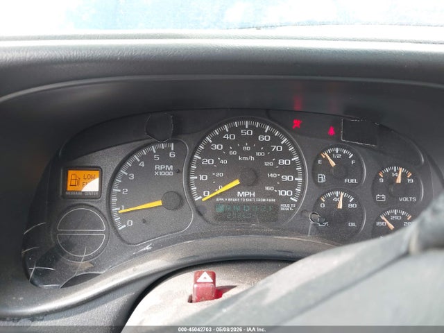 45042703 :رقم المزاد ، 1GTEK14T8YE181633 vin ، 2000 Gmc Sierra 1500 Sle مزاد بيع
