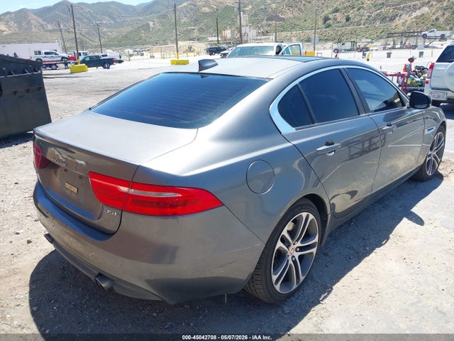 45042708 :رقم المزاد ، SAJAD4BV3HA956167 vin ، 2017 Jaguar Xe 35t Premium مزاد بيع