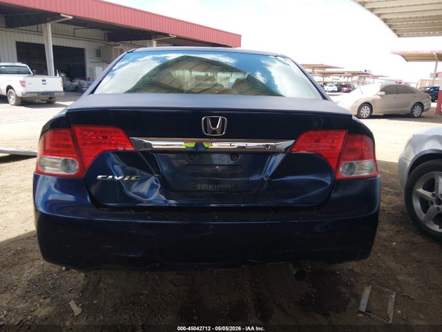 45042712 :رقم المزاد ، 2HGFA1F30BH511691 vin ، 2011 Honda Civic Vp مزاد بيع