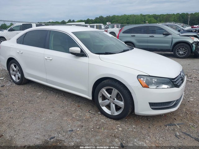 Продажа на аукционе авто 2013 Volkswagen Passat 2.5l Se, vin: 1VWBP7A39DC018469, номер лота: 45042733
