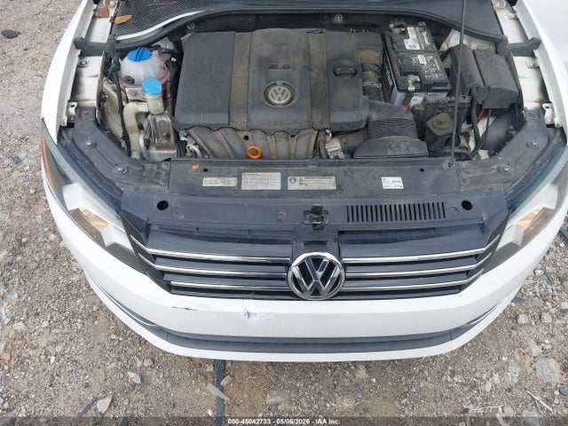 2013 Volkswagen Passat 2.5l Se მანქანა იყიდება აუქციონზე, vin: 1VWBP7A39DC018469, აუქციონის ნომერი: 45042733